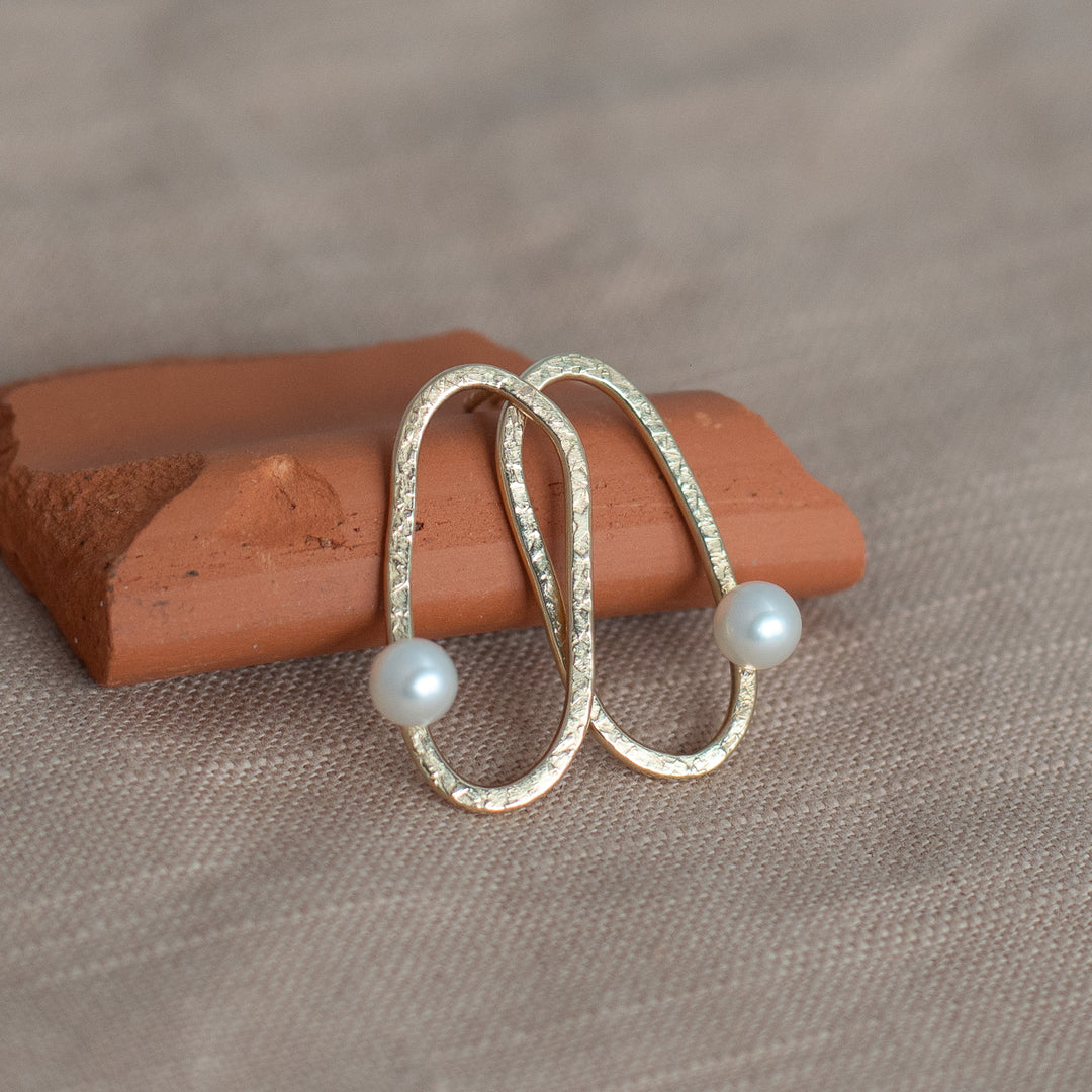 Modern Pearl Earring - 14k Yellow Gold and Akoya Pearl