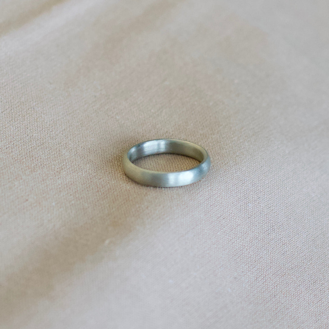 White Gold Matte Comfort Band - 5mm