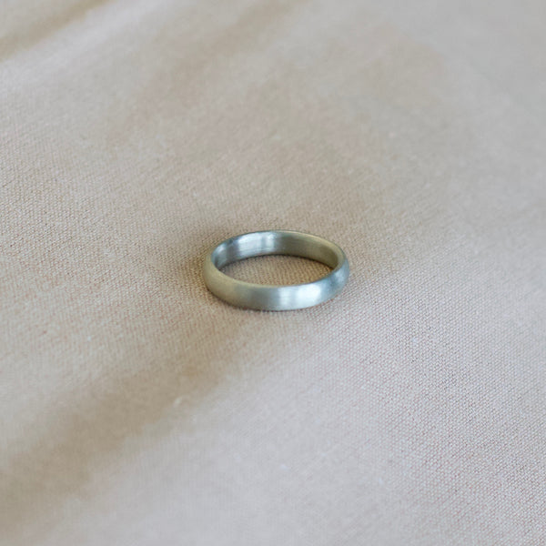 White Gold Matte Comfort Band - 5mm